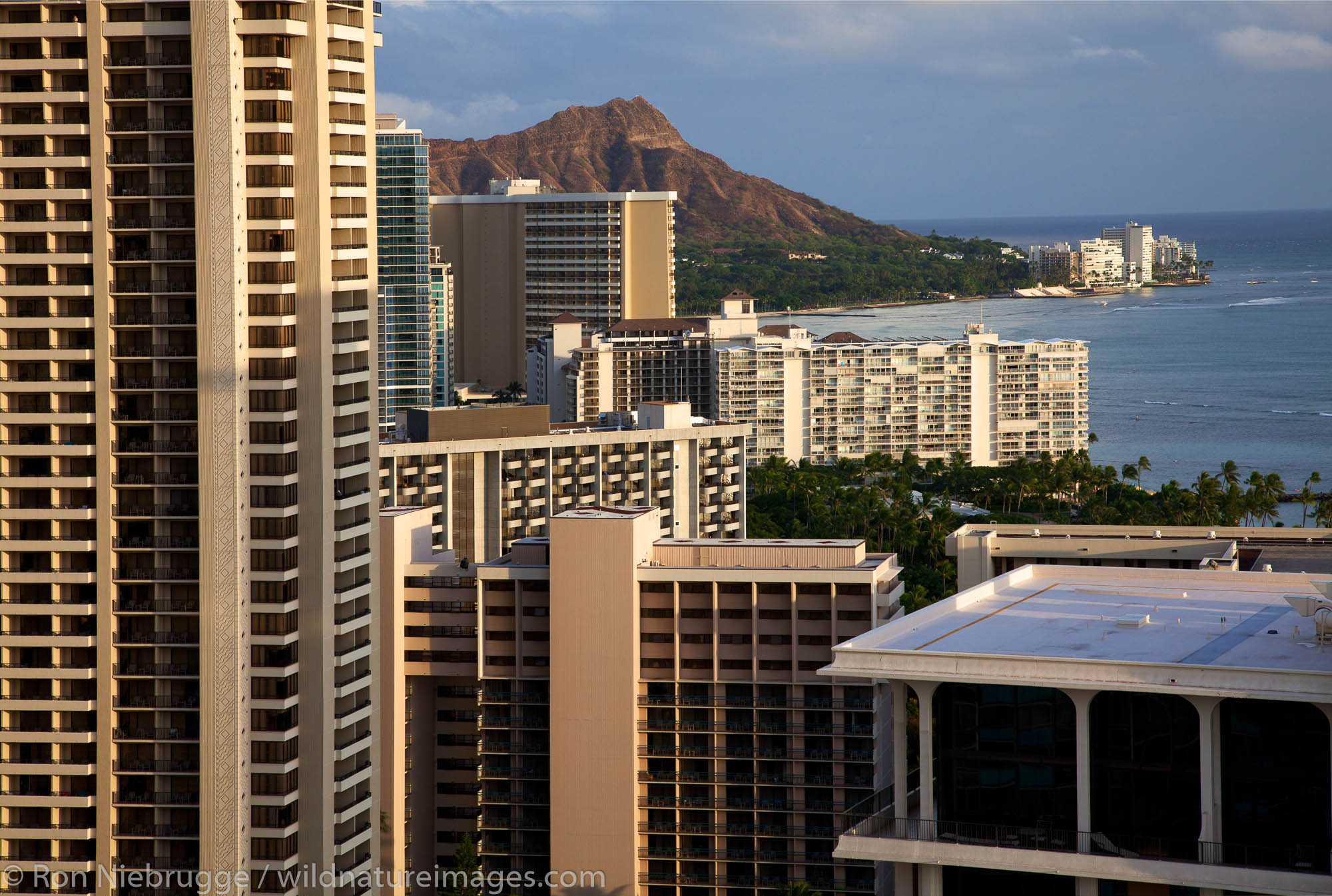 Waikiki Beach Honolulu Hawaii Photos By Ron Niebrugge